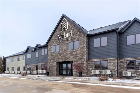 norland inn and suites roseau mn